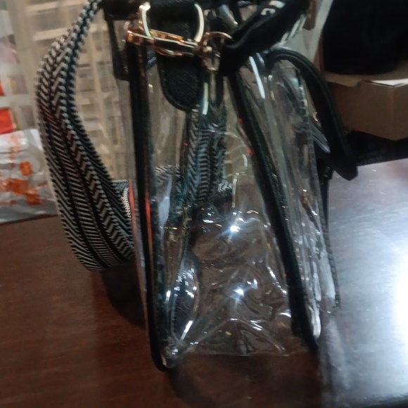 Crossbody Purse - Picture 2 of 4